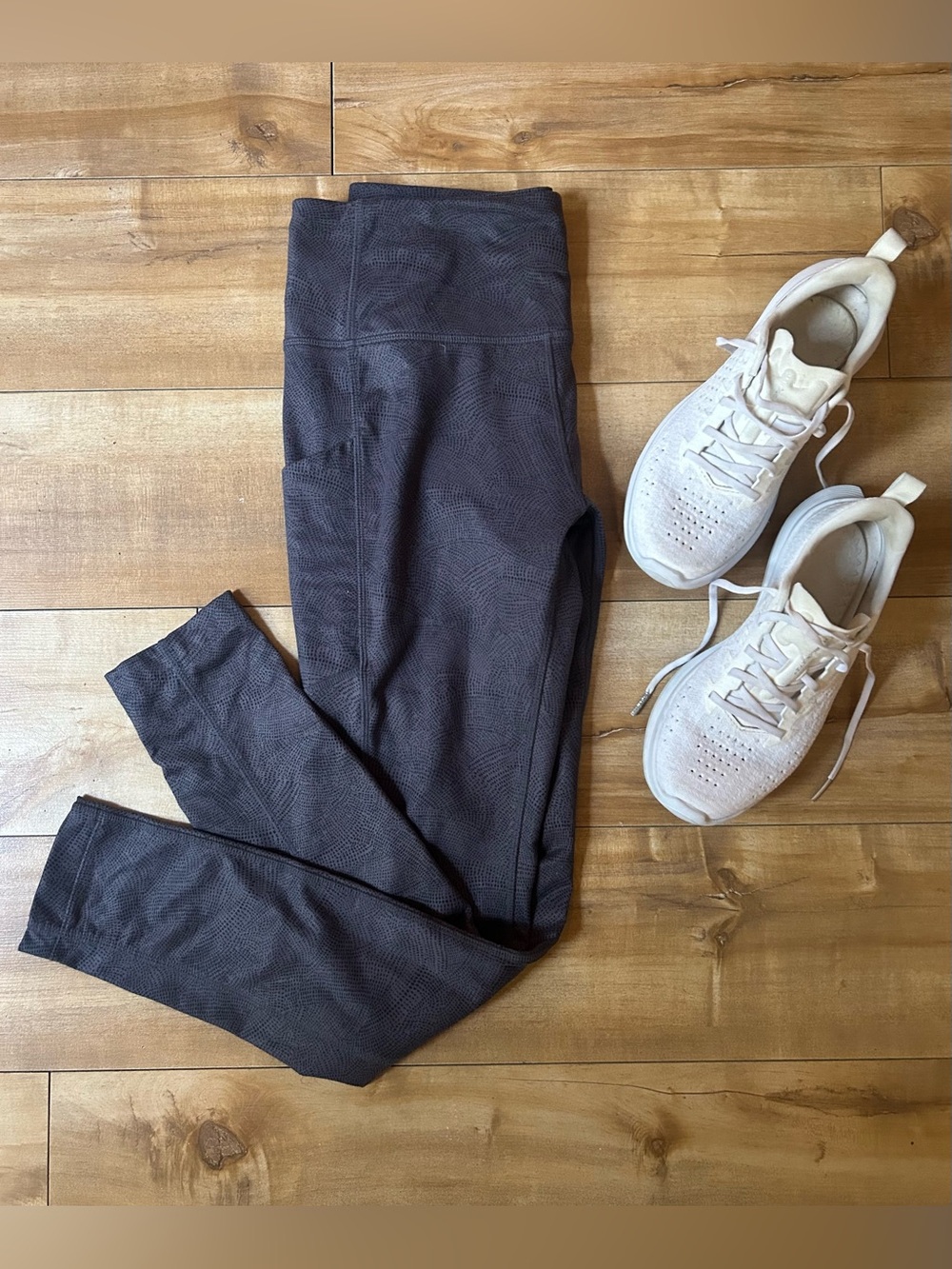 Mondetta Performance Luxury High Rise Jacquard Leggings with Pockets - Size M